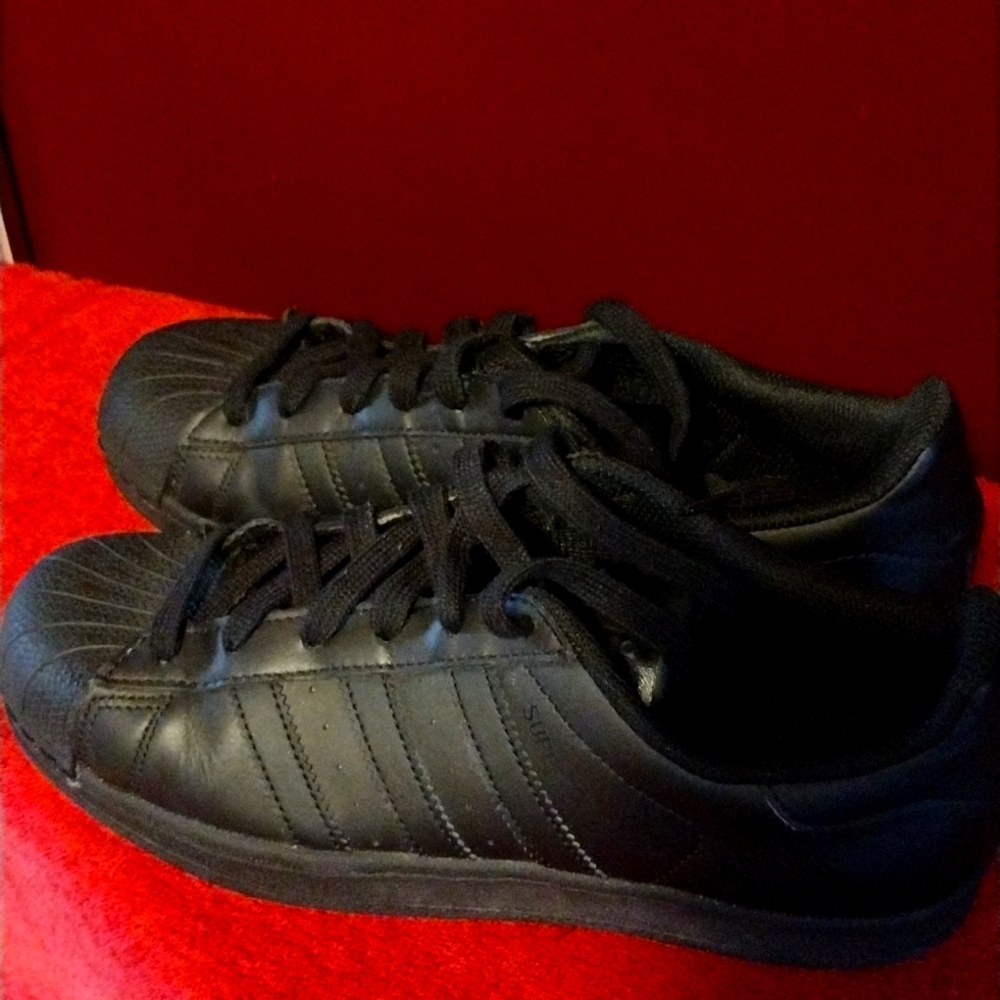 Black shell toe Adidas